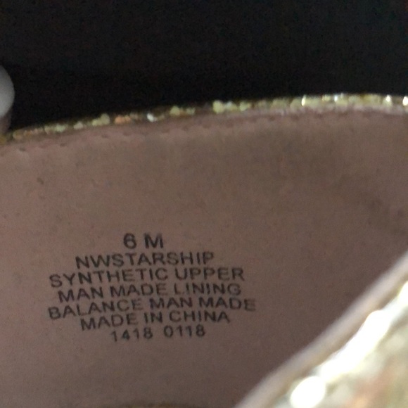 Nine West Gold Starship D’orsay flats pump style shiny sparkly shoes like new - Picture 5 of 5